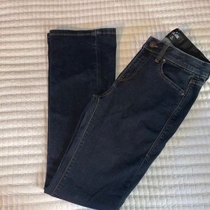 Dark wash bootcut jeans size 26